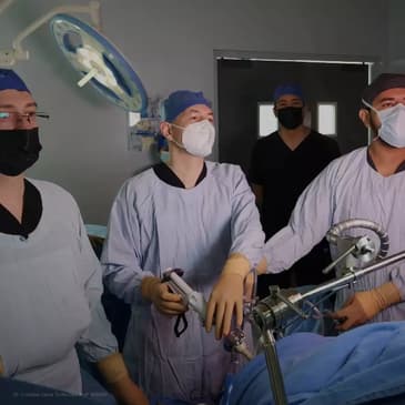 Slider image (4) Dr. Cristobal Garza - Bariatric Surgeon in Mexico
